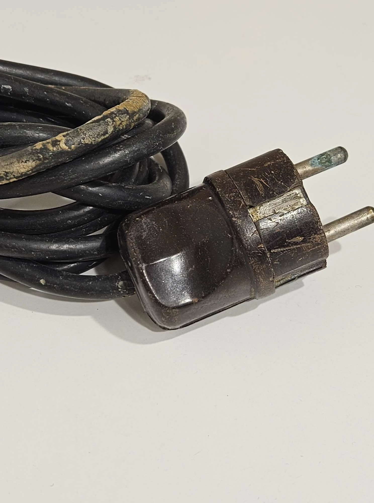 wyrzynarka-dewalt-dw333kt-marka-dewalt