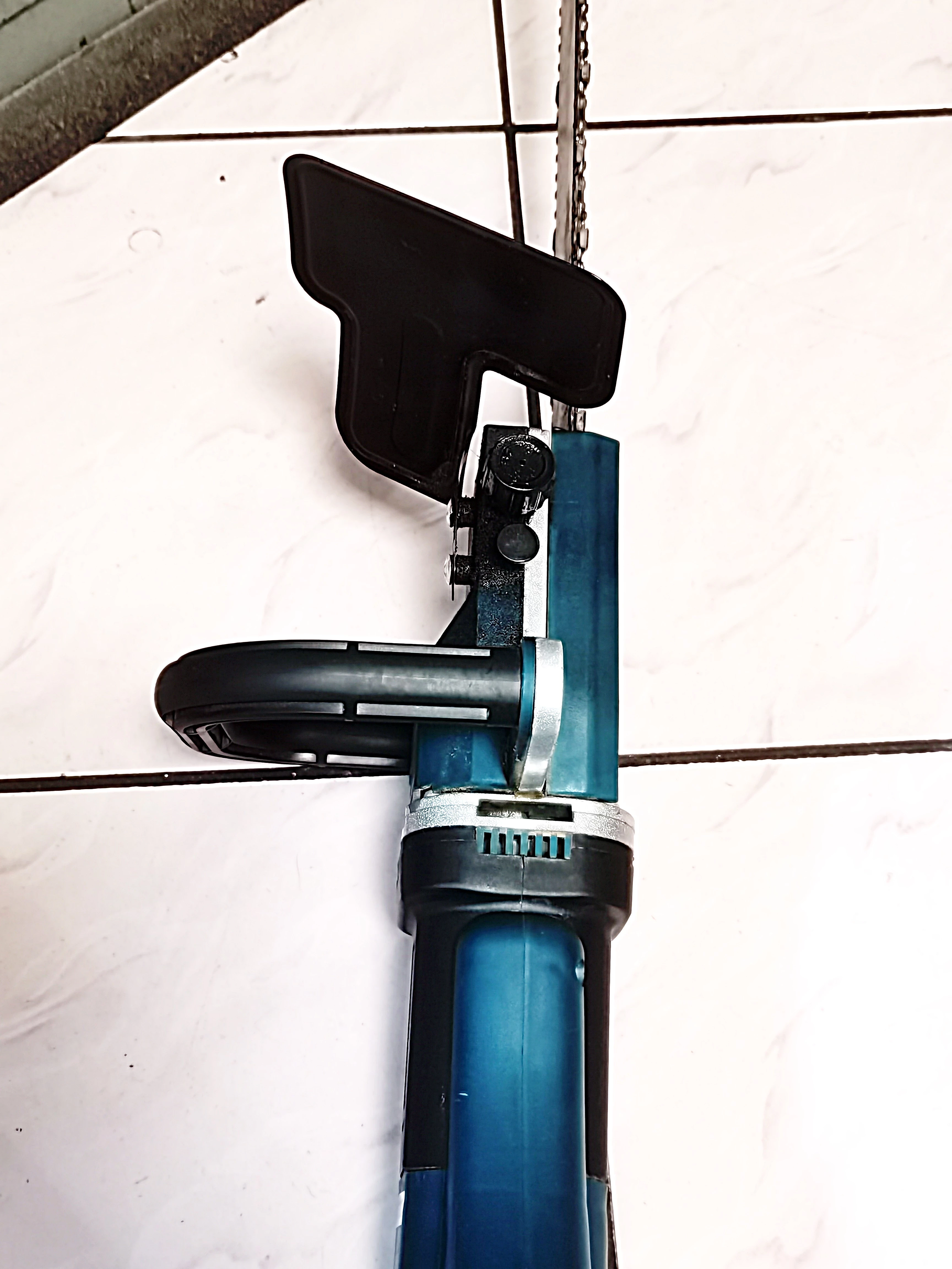 pila-elektryczna-boxer-bx-3303okazja-marka-boxer