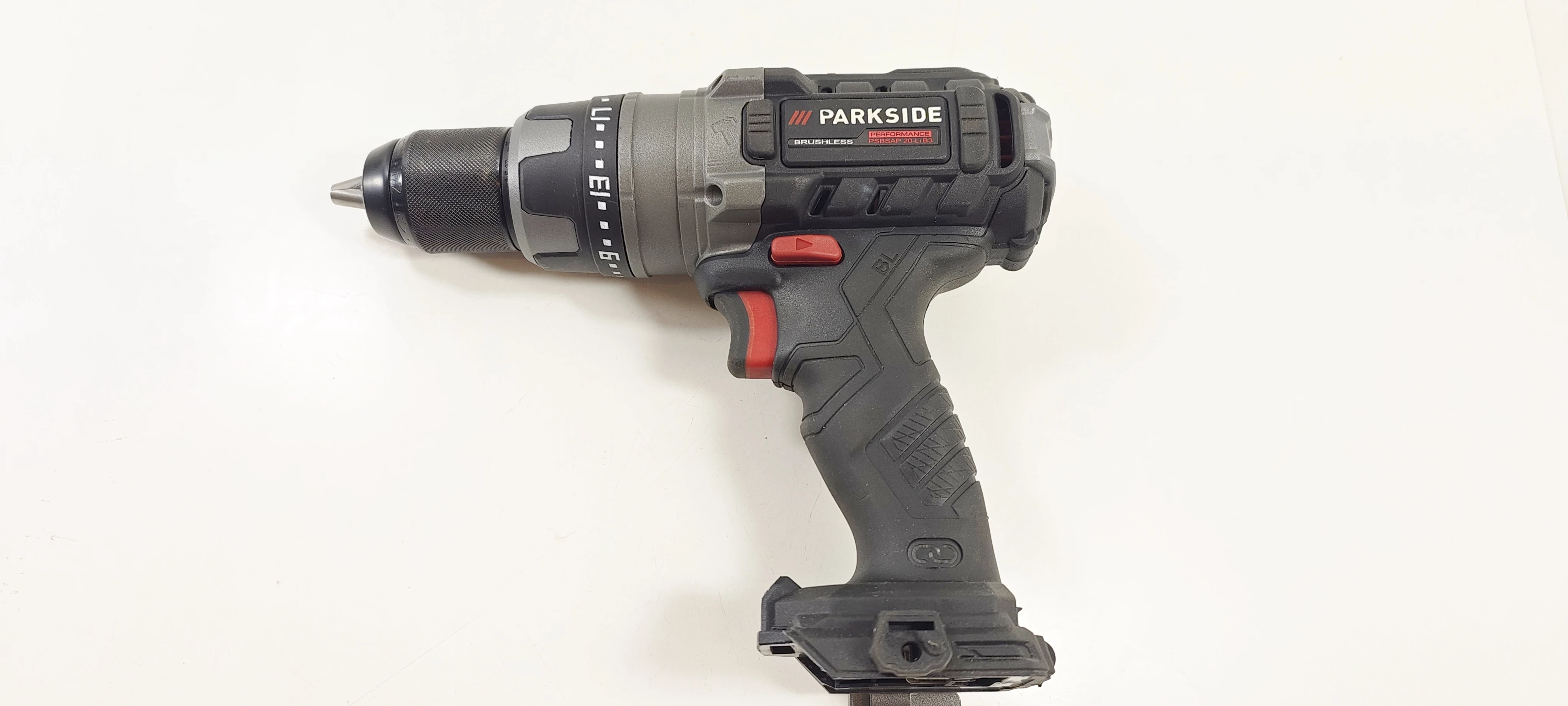 wiertarko-wkretarka-bezszczotkowa-parkside-stan-uszkodzony