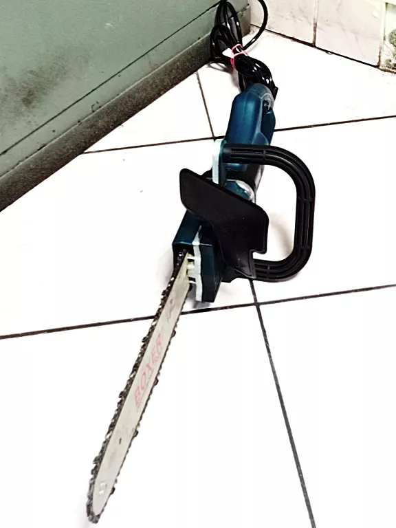 pila-elektryczna-boxer-bx-3303okazja-zasilanie-sieciowe