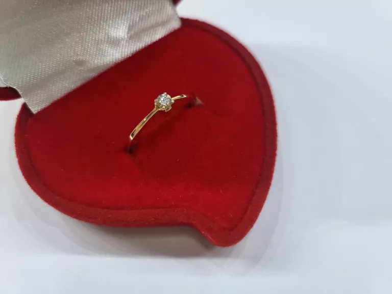 zloty-pierscionek-z-brylantem-rozmiar-11-kamien-17088-8