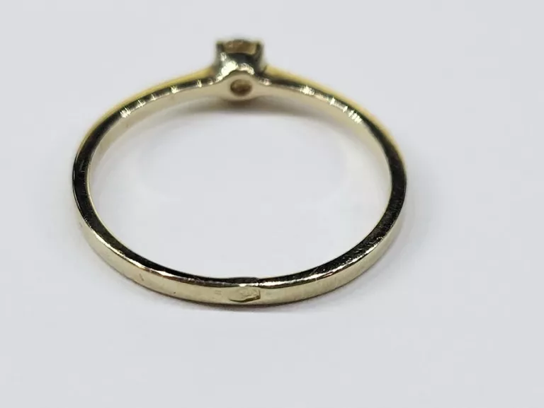 zloty-pierscionek-z-brylantem-rozmiar-11-waga-001