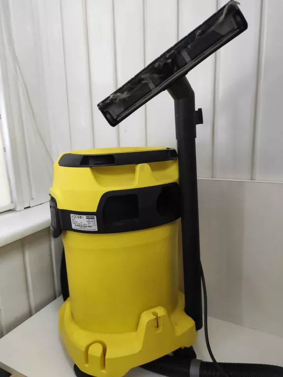 ODKURZACZ KARCHER WD 3 V-15/4/20 1.628-104.0