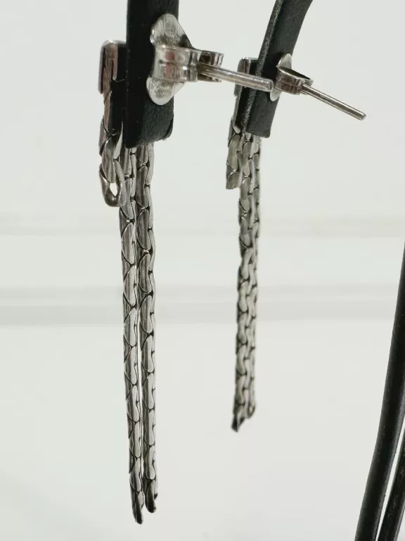 ciekawe-wiszace-srebrne-kolczyki-paski-roznej-dlugosci-459g-925-kolor-dominujacy-205826-1081899