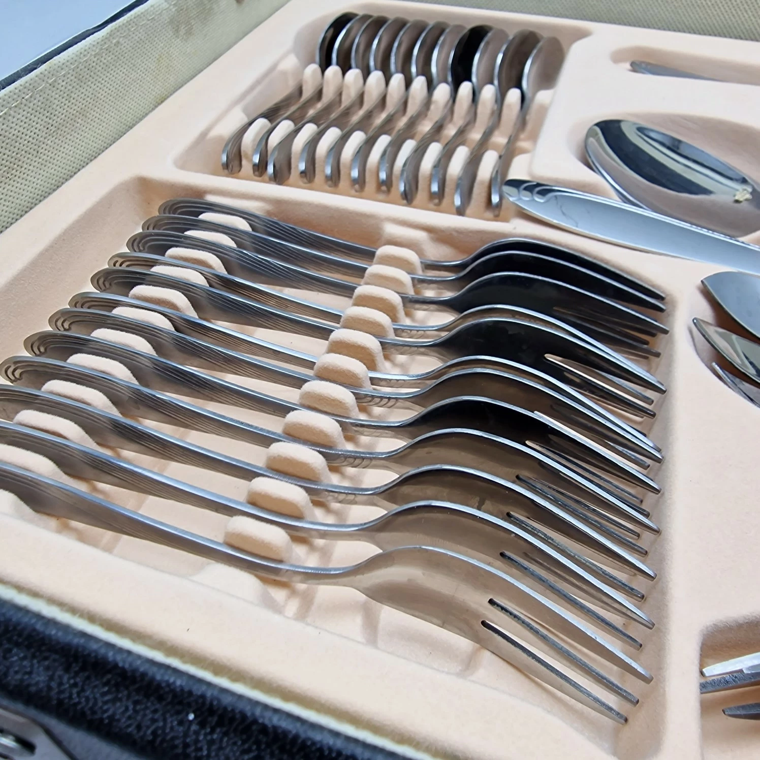 sztucce-ronner-austria-product-id-3d882993-0d8c-4c50-b30f-75f5783b1a47