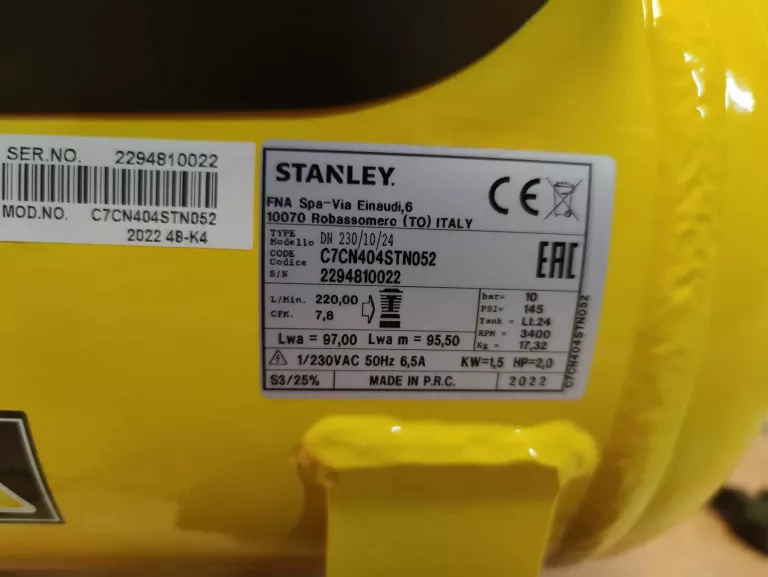 KOMPRESOR BEZOLEJOWY STANLEY C7CN404STN052 24 L 10 BAR