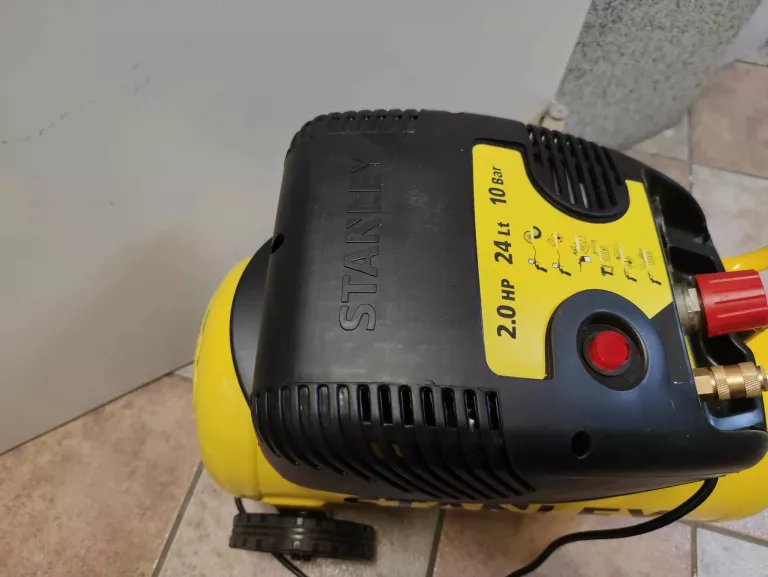 KOMPRESOR BEZOLEJOWY STANLEY C7CN404STN052 24 L 10 BAR