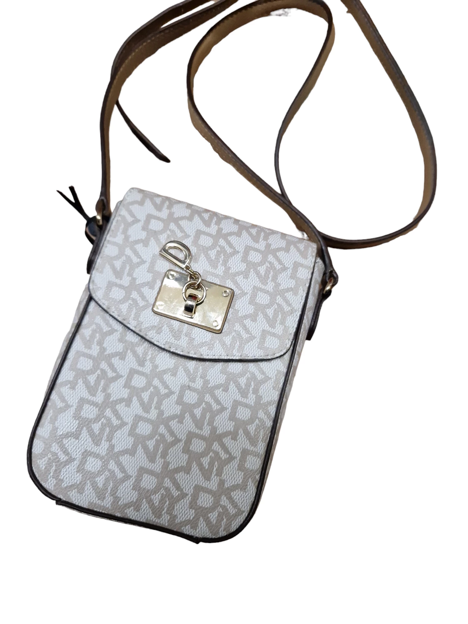 mala-torebka-dkny-stan-powystawowy