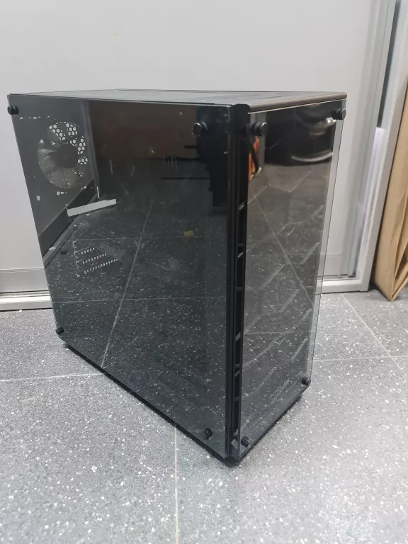 KOMPUTER GAMINGOWY RAZEN 5 2600 / 16GB RAM/ GTX 1660/ 1TB M2