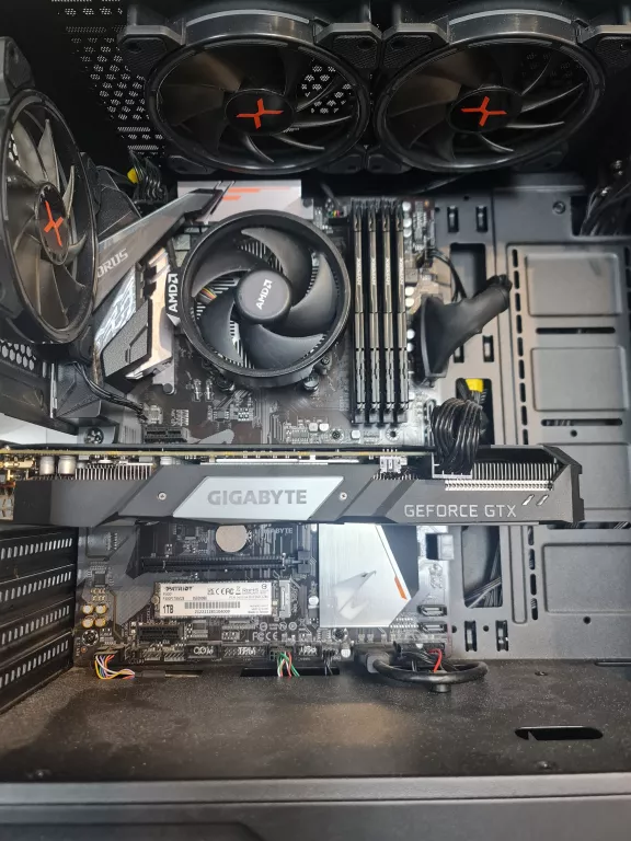KOMPUTER GAMINGOWY RAZEN 5 2600 / 16GB RAM/ GTX 1660/ 1TB M2