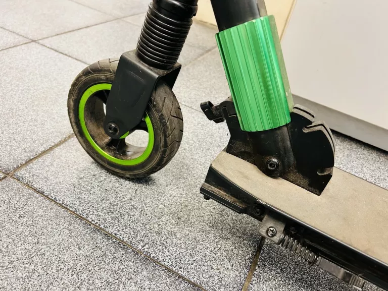 HULAJNOGA ELEKTRYCZNA M SCOOTER S1