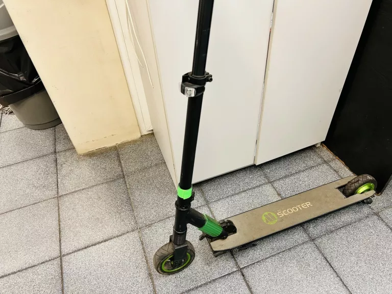 HULAJNOGA ELEKTRYCZNA M SCOOTER S1