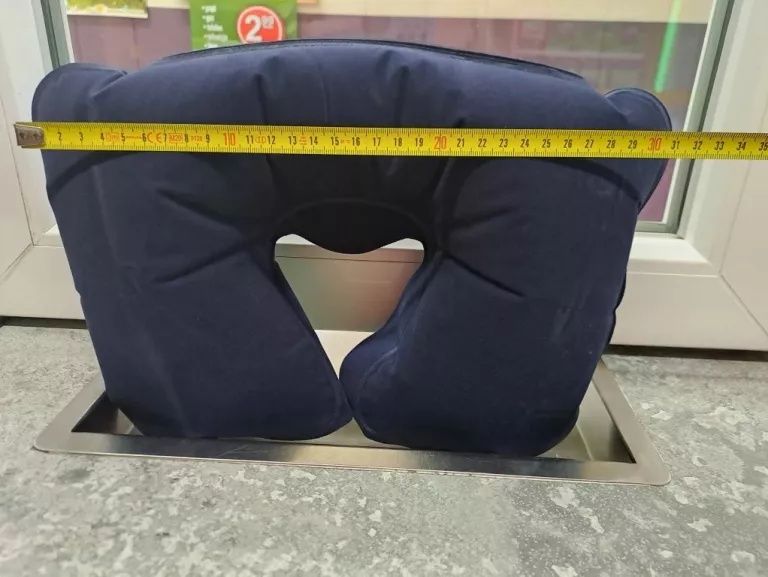 poduszka-podrozna-turystyczna-rogal-zaglowek-stan-uzywany