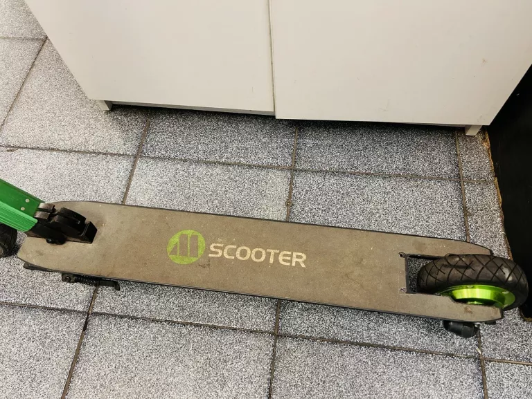 HULAJNOGA ELEKTRYCZNA M SCOOTER S1