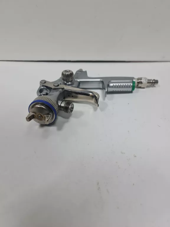 PISTOLET LAKIERNICZY SATA JET 1000H RP