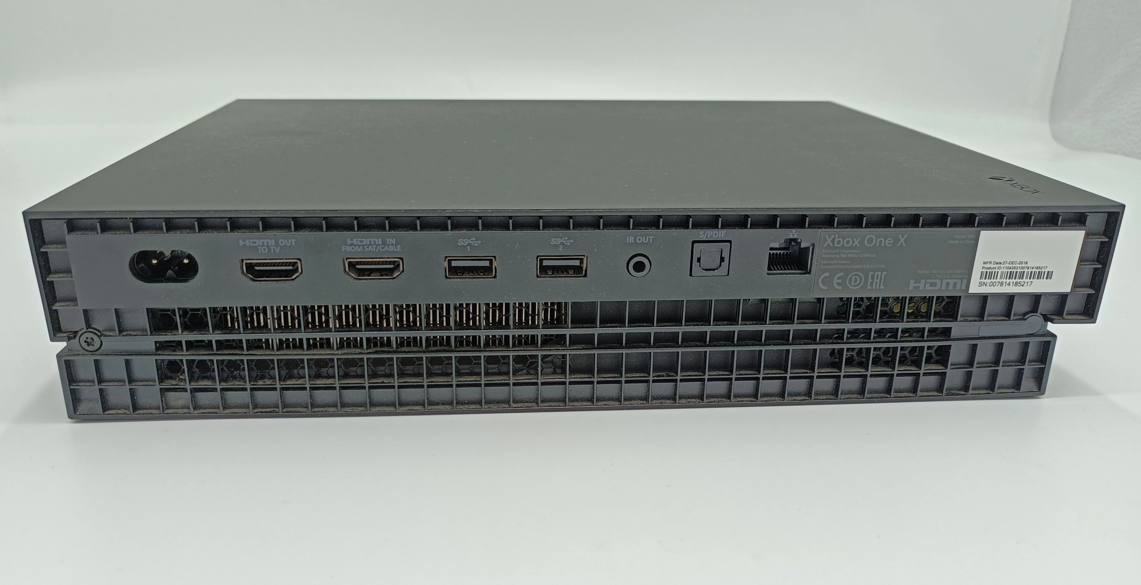 konsola-xbox-one-x-1tb-wersja-konsoli-xbox-one-x