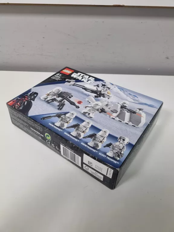 LEGO STAR WARS ZESTAW BITEWNY ZE SZTURMOWCEM ŚNIEŻNYM 75320