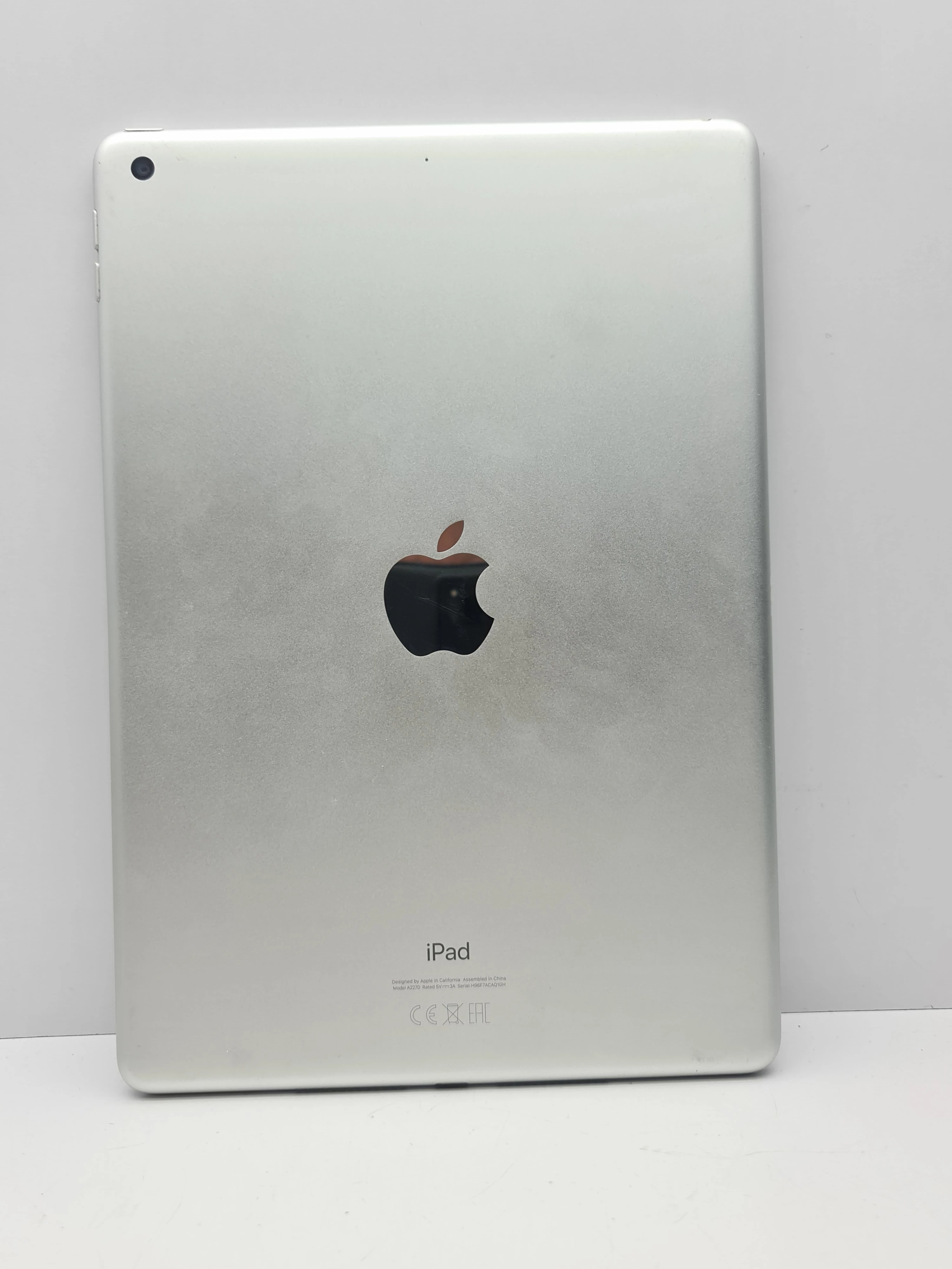 tablet-apple-ipad-8-gen-128gb-wykrzywiony-komunikacja-219-2