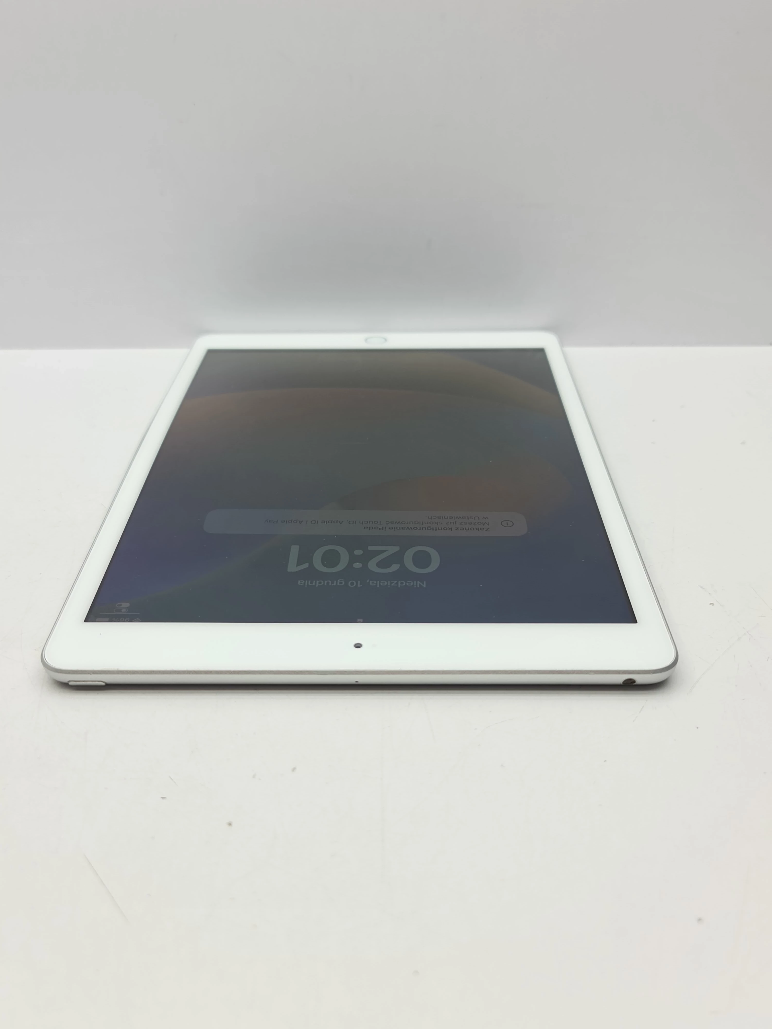 tablet-apple-ipad-8-gen-128gb-wykrzywiony-kod-producenta-apple-ipad-8-a2270-128gb