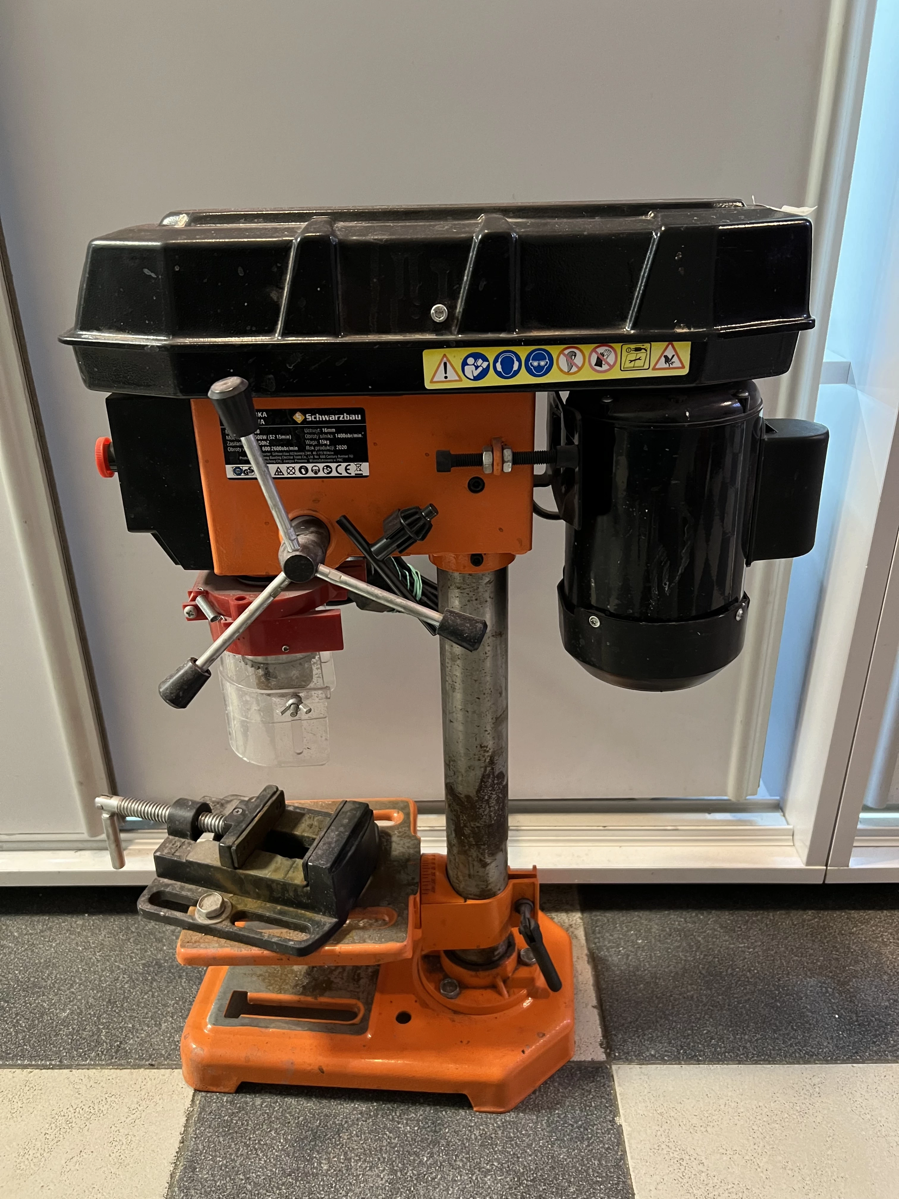 wiertarka-stolowa-schwarzbau-dp4116b-waga-wiertarki-10