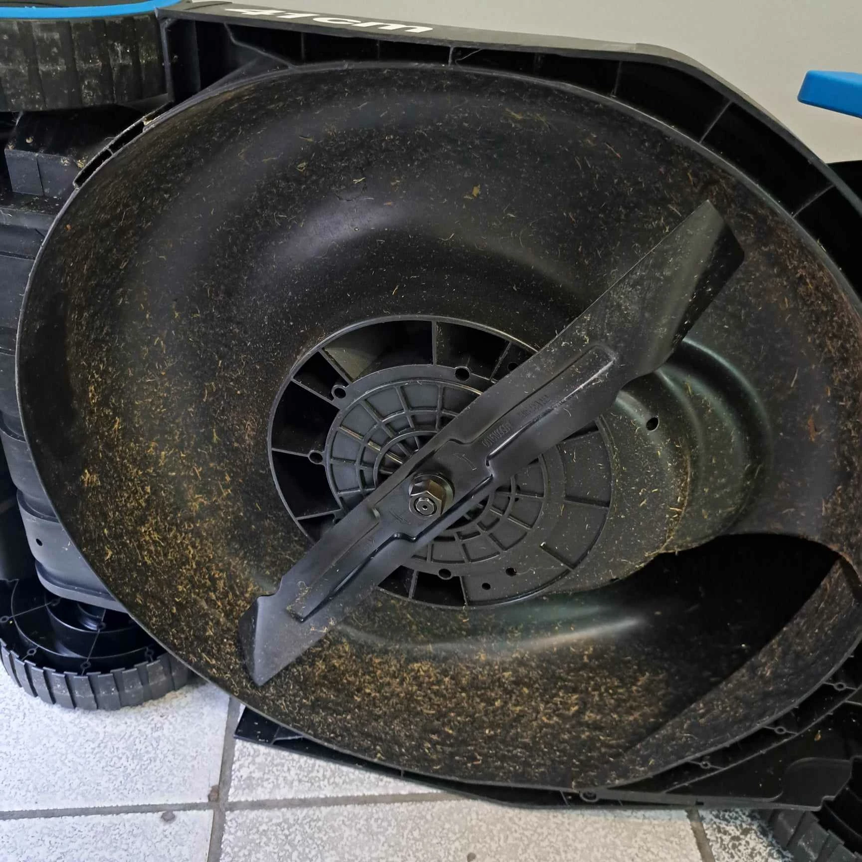 kosiarka-macallister-1800w-41-cm-kosz-z-koszem