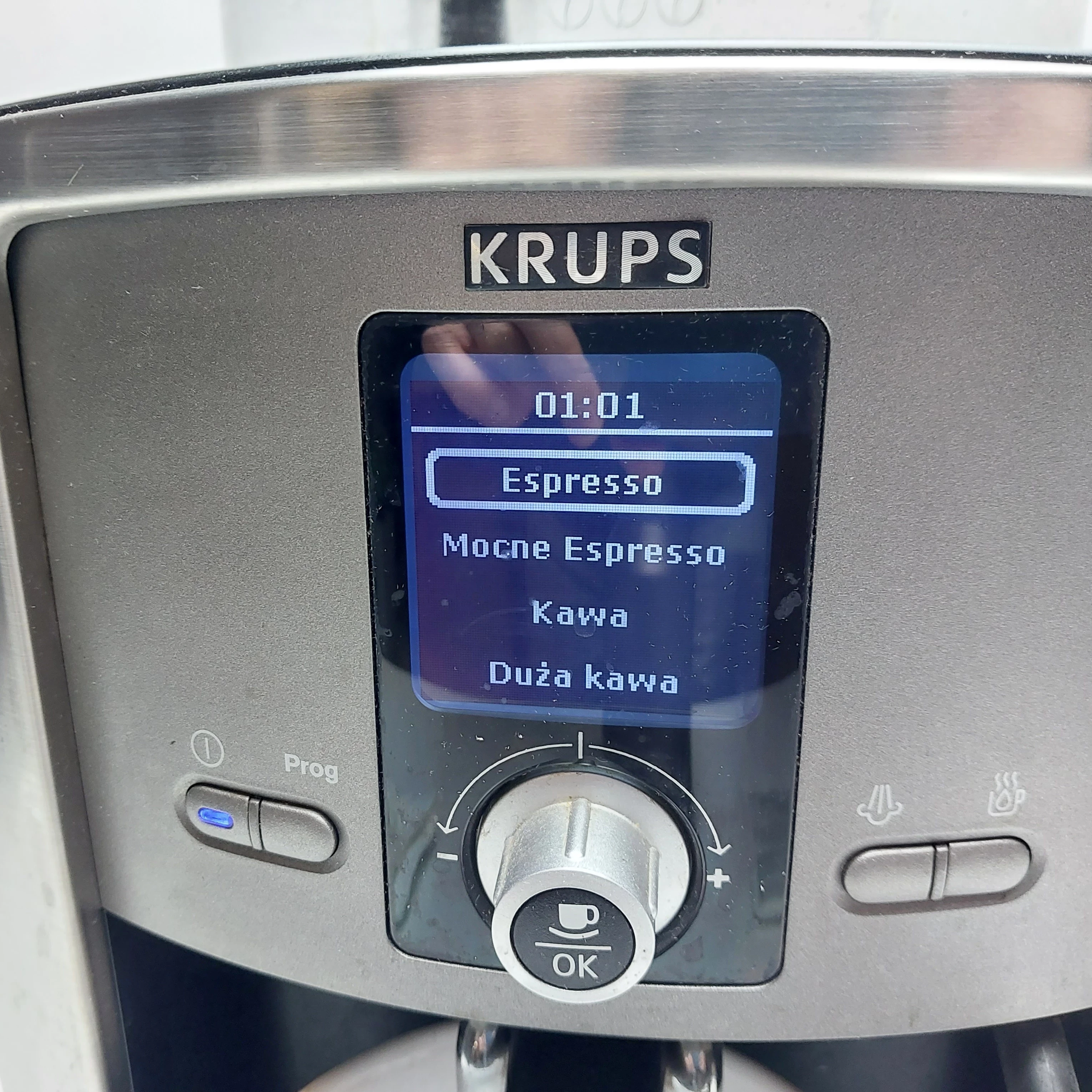 ekspres-do-kawy-krups-fdb1450-rodzaj-ekspresu-automatyczny