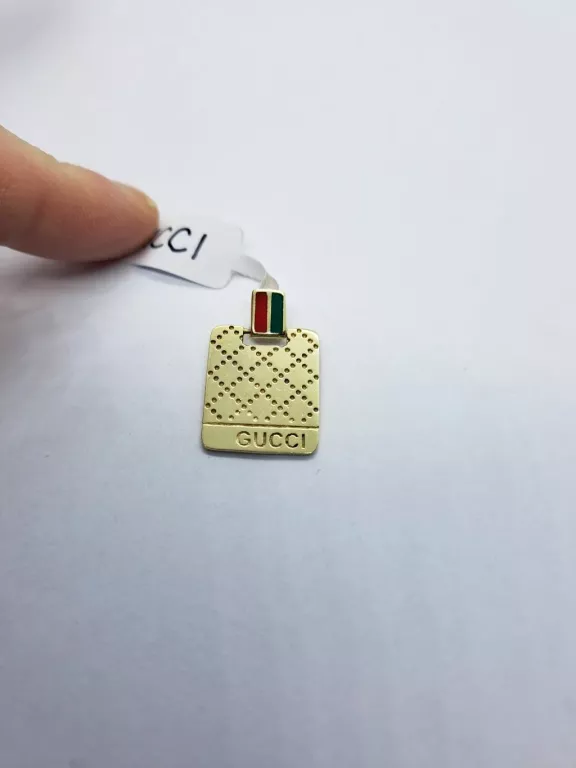 zlota-zawieszka-gucci-proby-585-rodzaj-wyrob-jubilerski