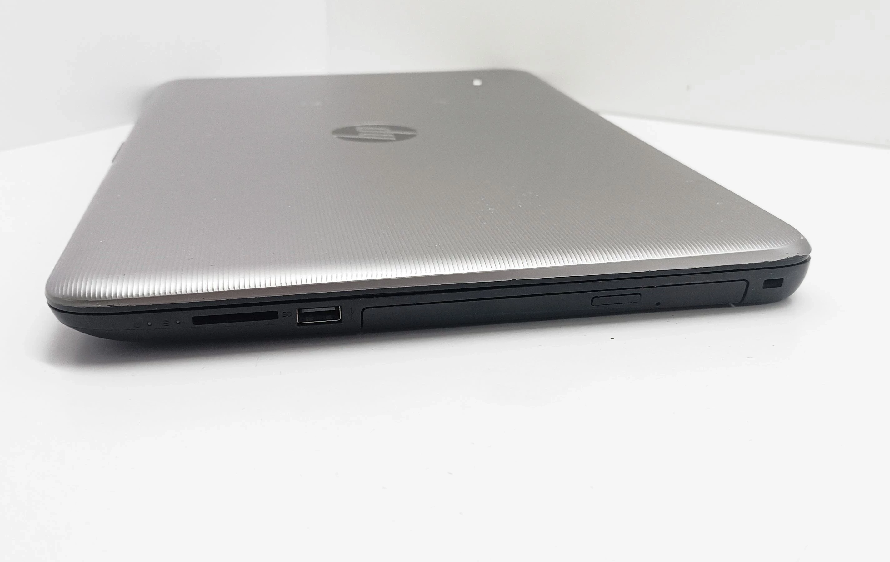 laptop-hp-tpn-c126-amd-a68256-gb-w10-bez-zasilacza-kod-producenta-tpn-c126