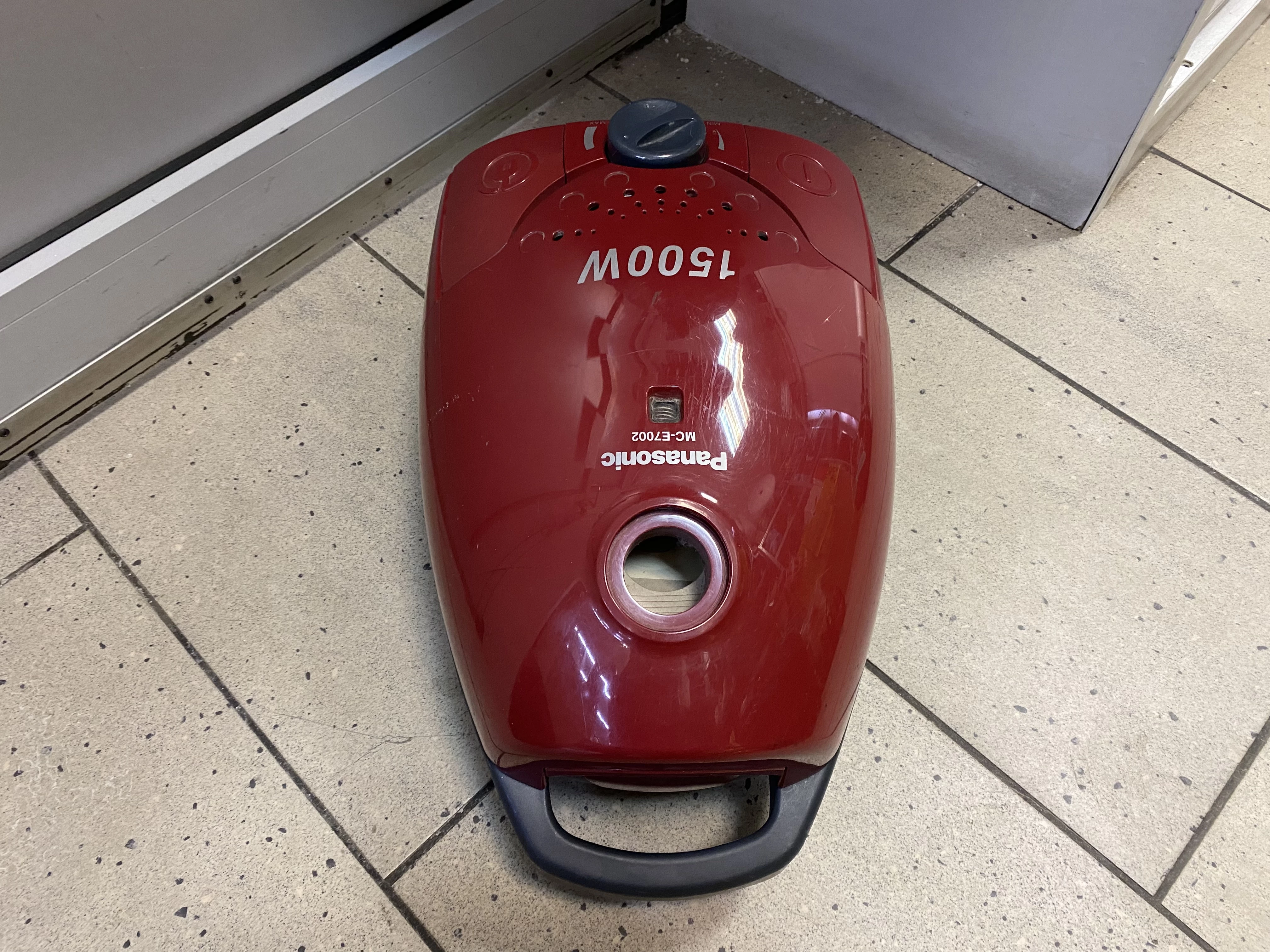 odkurzacz-panasonic-mc-7002-wolnosci-239-zabrze-sj