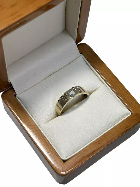 zloty-pierscionek-briju-208g333r15-material-15835-2