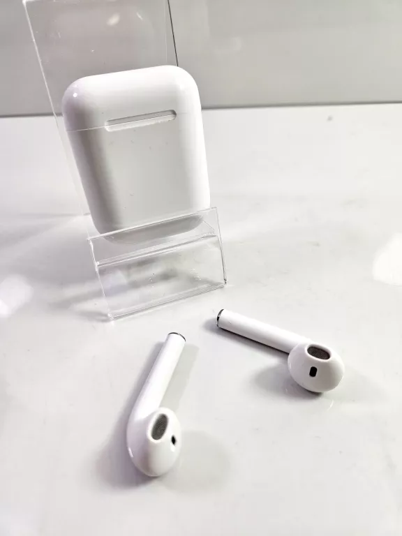 9. SŁUCHAWKI BIALE TWS