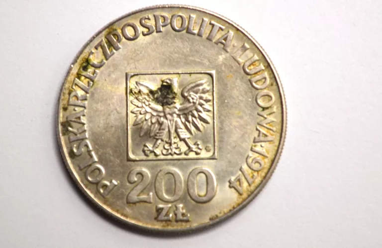 MONETA 200ZŁ 1974 XXX LAT PRL