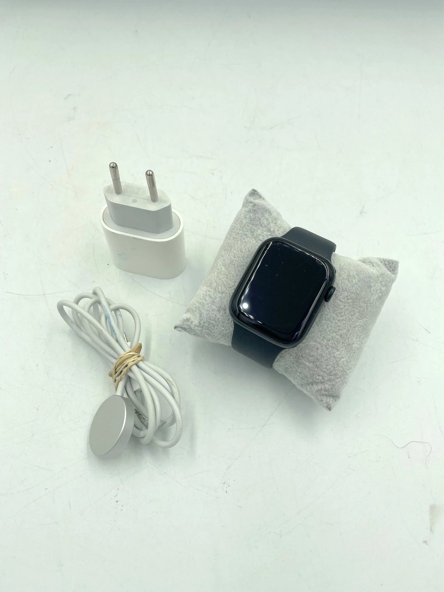 smartwatch-apple-watch-series-8-45mm-seminaryjska-2-kielce