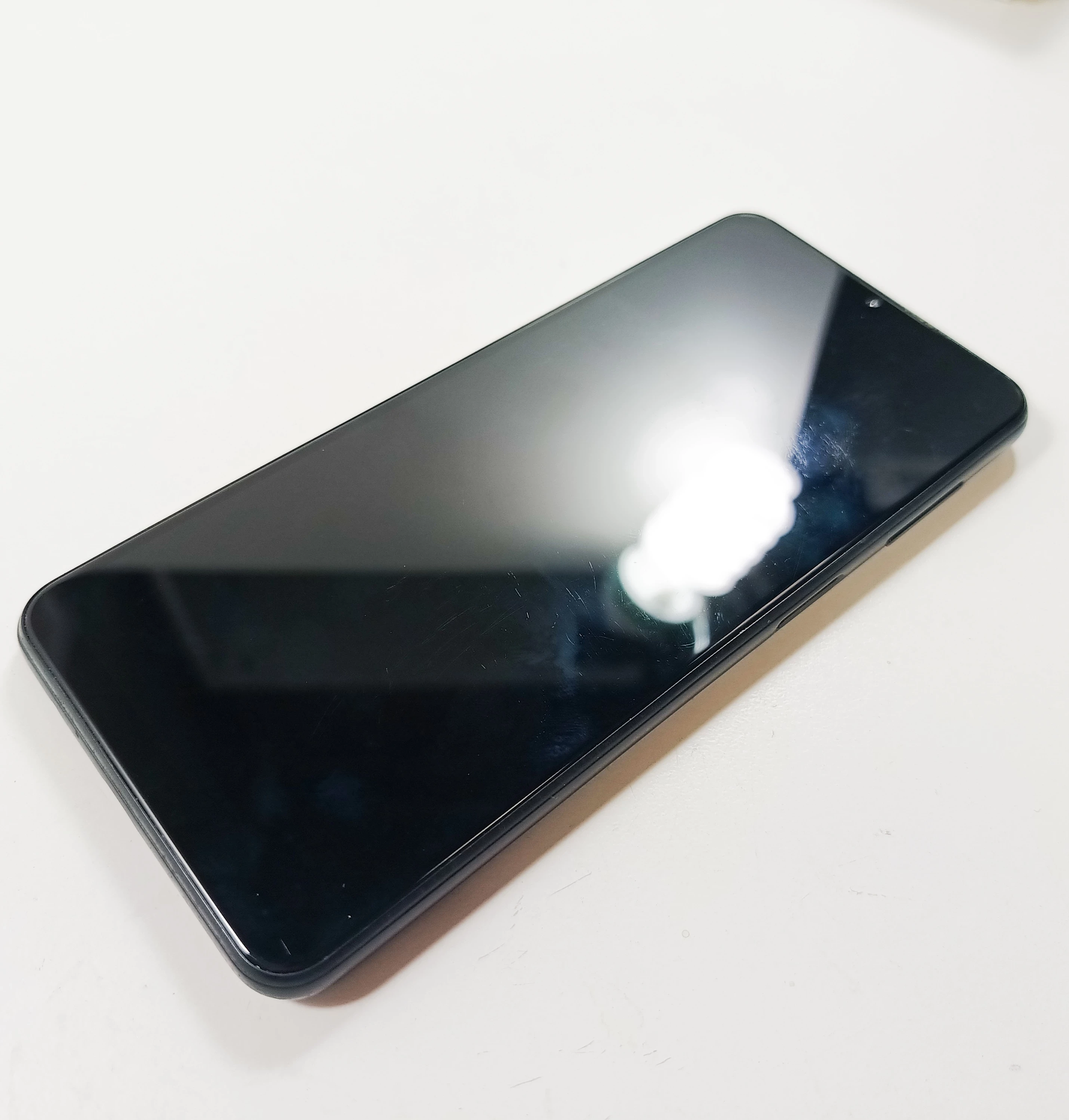 telefon-samsung-galaxy-a13-5g-464-gb-660-5000-mah-plus-opis-stan-uzywany