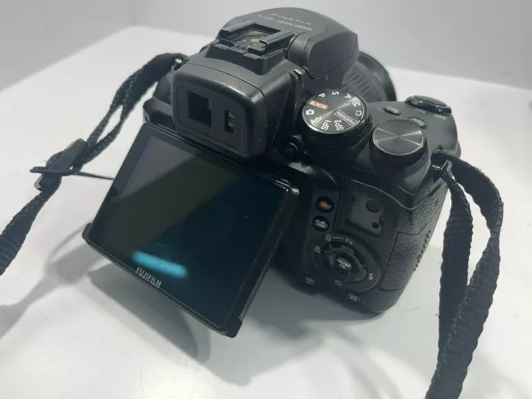 APARAT FINEPIX HS35 EXR