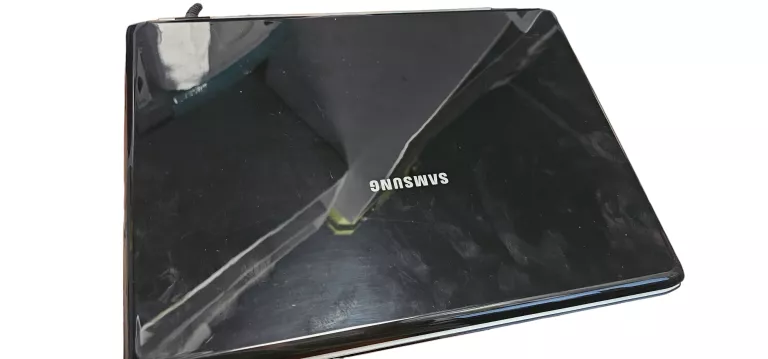 LAPTOP SAMSUNG R510