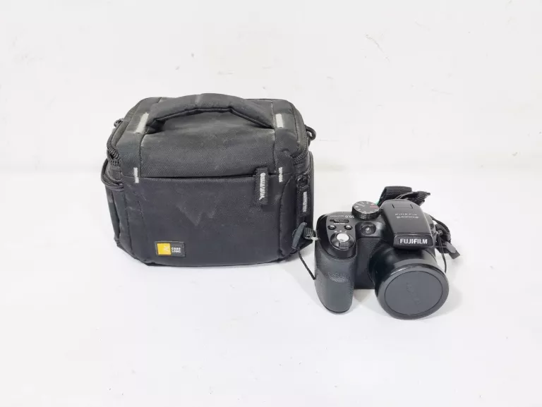 APARAT FUJIFILM S1000