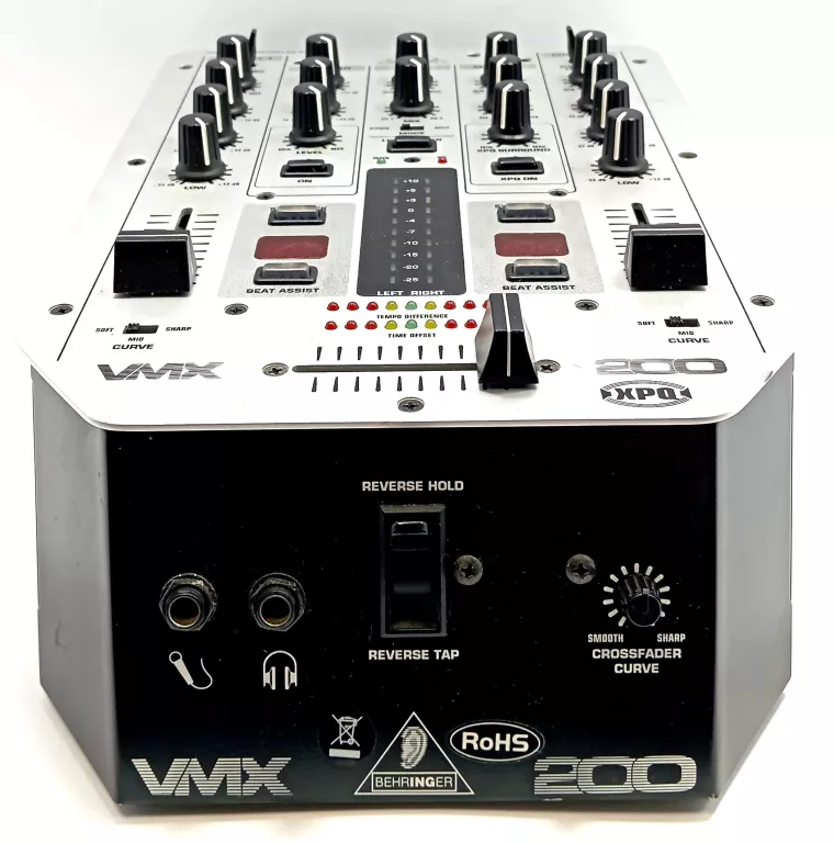 DJ MIKSER BEHRINGER PRO MIXER VMX200