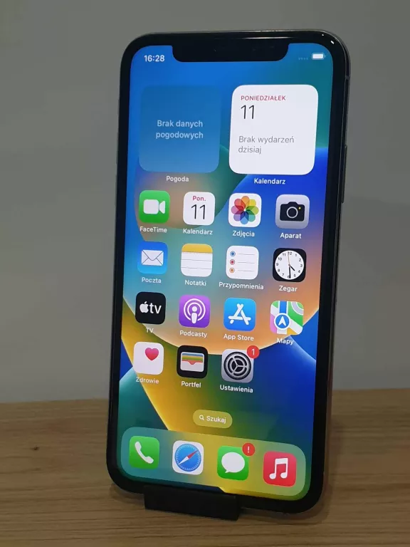 SMARTFON APPLE IPHONE X 64 GB SREBRNY NQAD2ZD/A