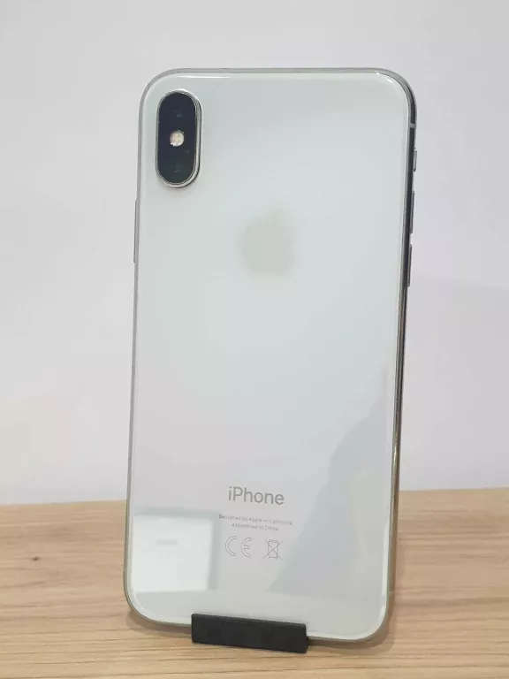 SMARTFON APPLE IPHONE X 64 GB SREBRNY NQAD2ZD/A