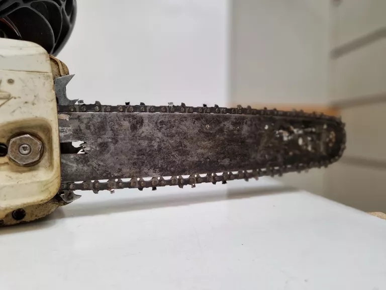 pila-spalinowa-stihl-ms-181-zasilanie-spalinowe