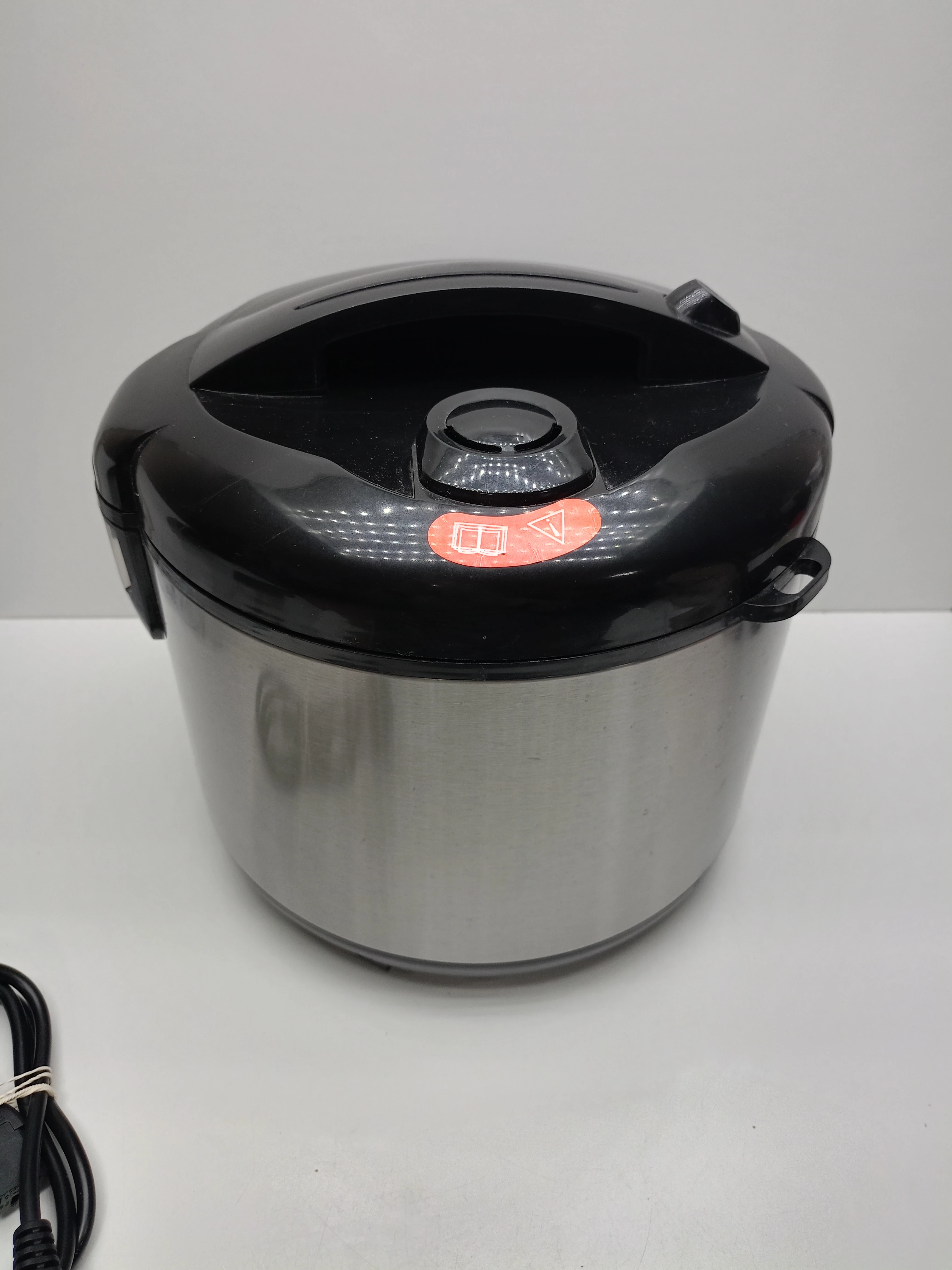 multicooker-18w1-delimano-kf-r50-700w-marka-delimano
