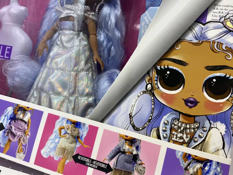 LOL SURPRISE OMG WINTER FASHION SHOW MISSY FROST