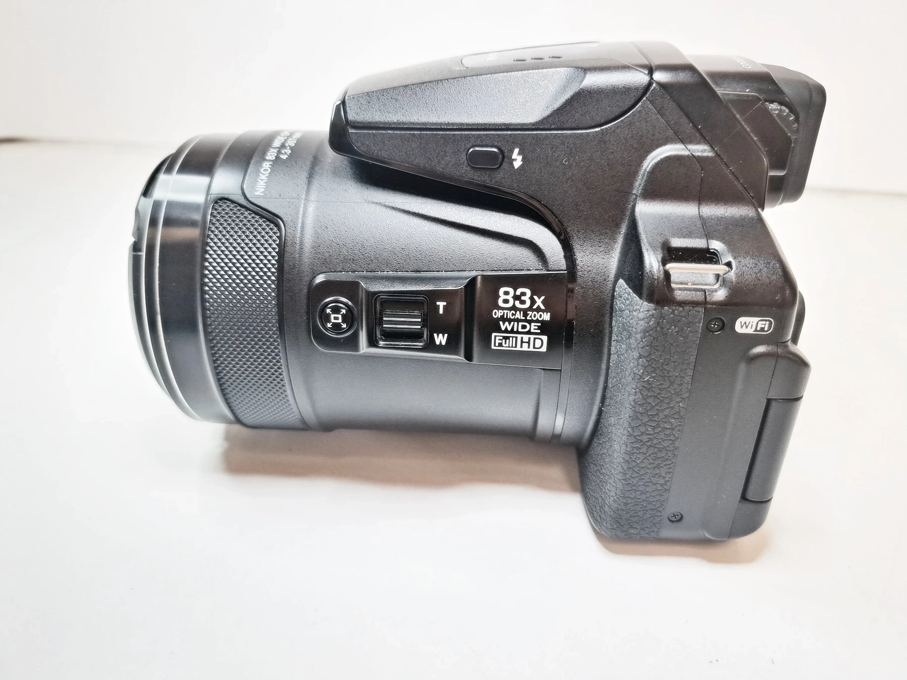 aparat-cyfrowy-nikon-coolpix-p900-igla-zoom-optyczny-83