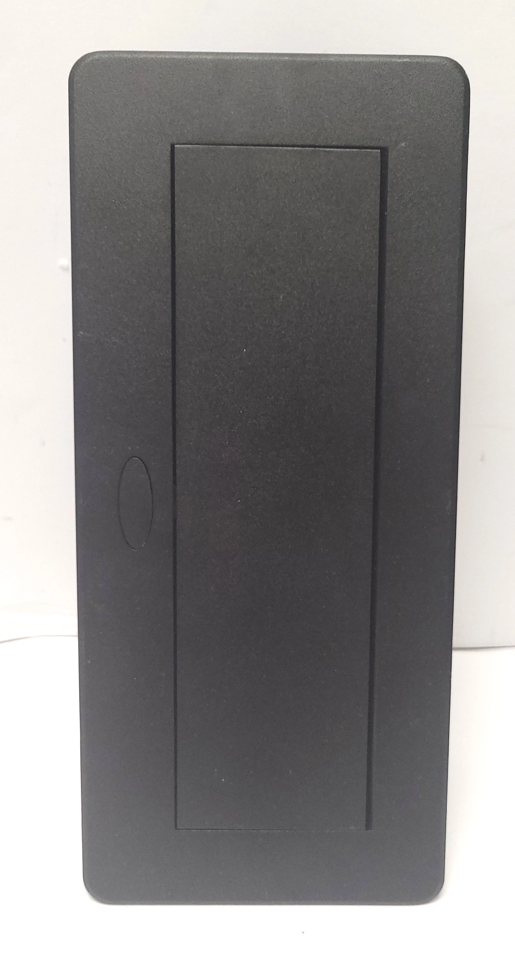 gniazdo-wpuszczane-w-blat-orno-3x250v-stan-uzywany