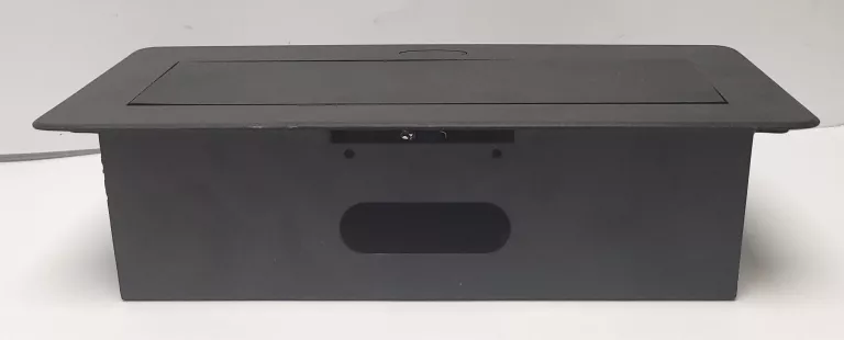 gniazdo-wpuszczane-w-blat-orno-3x250v-typ-gniazda-gniazdo