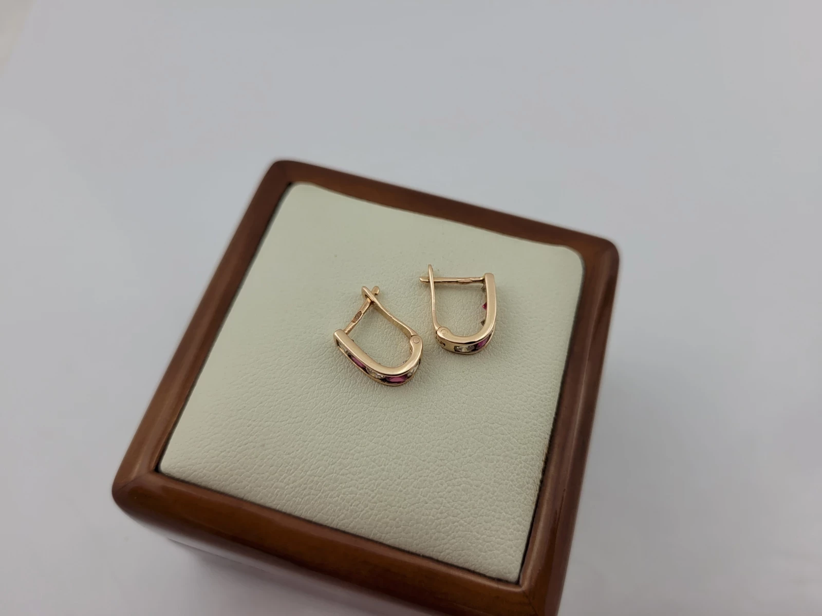 585-147g-piekne-drobne-zlote-kolczyki-zobacz-material-15835-2