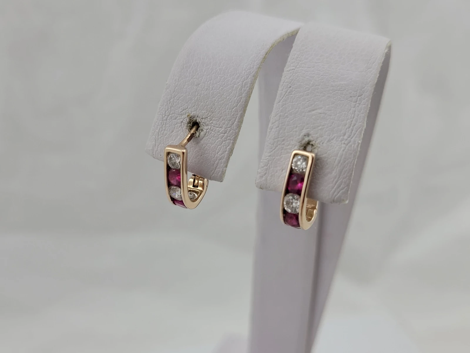 585-147g-piekne-drobne-zlote-kolczyki-zobacz-ean-gtin-5900025484203