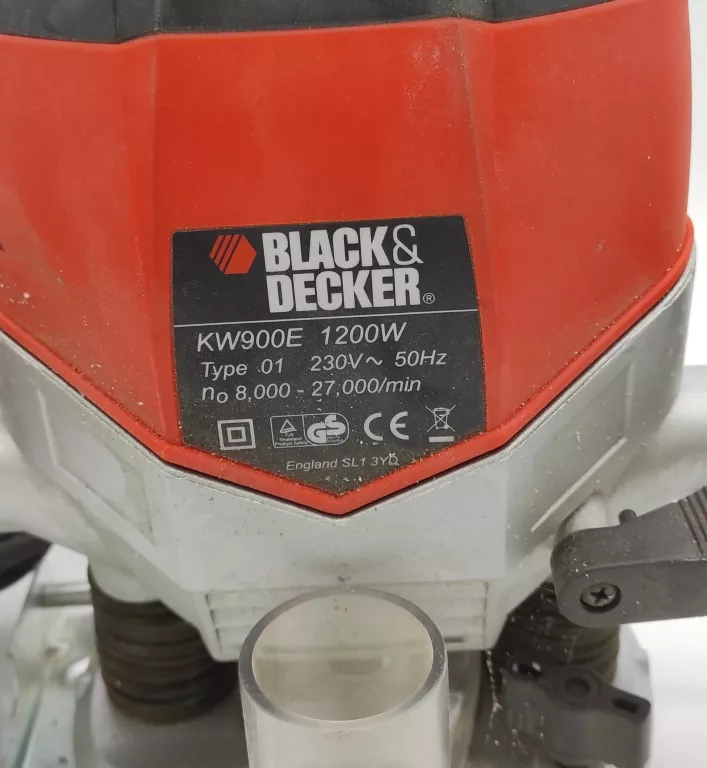 FREZARKA BLACK & DECKER KW900E