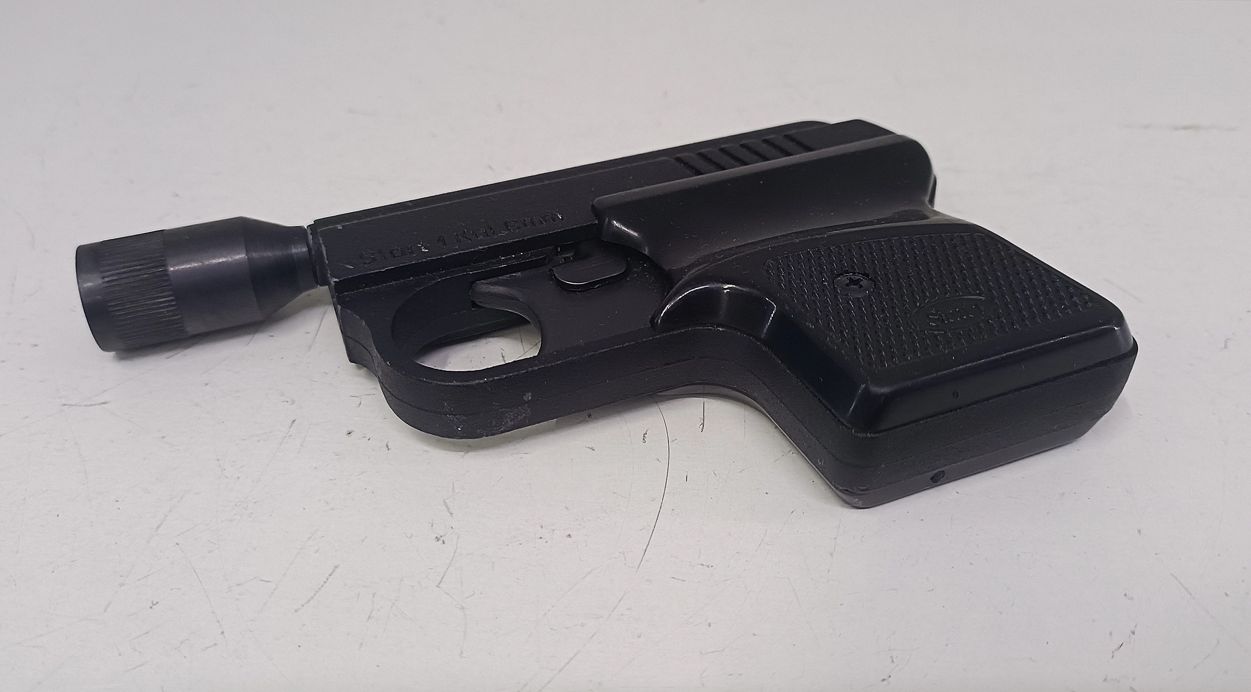 pistolet-hukowy-rynek-4-staszow